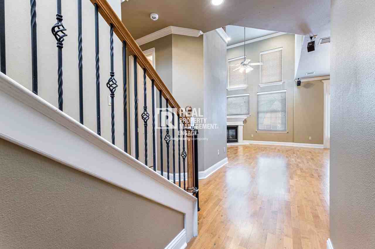 2535 Corbeau Dr - Photo 3 of 26