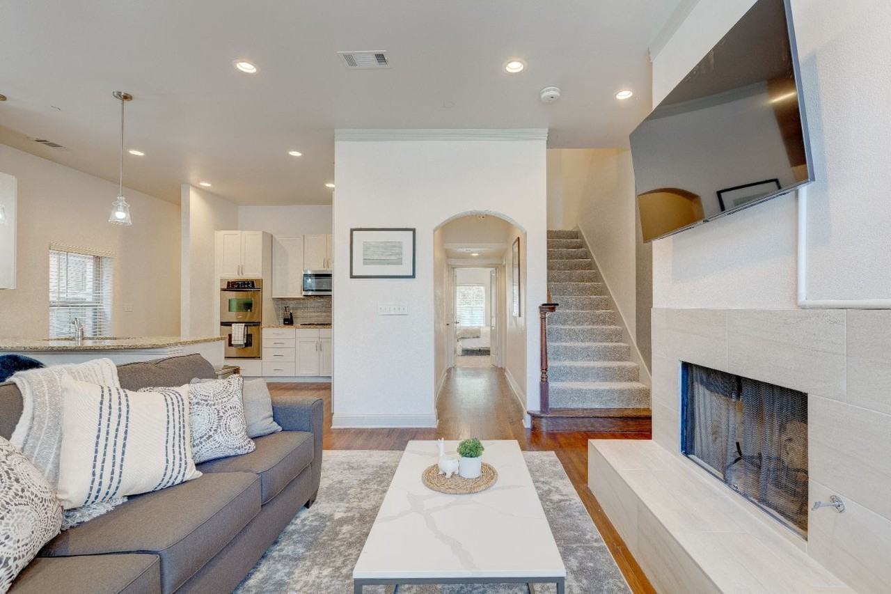 Alto Highland Park - Photo 6 of 50