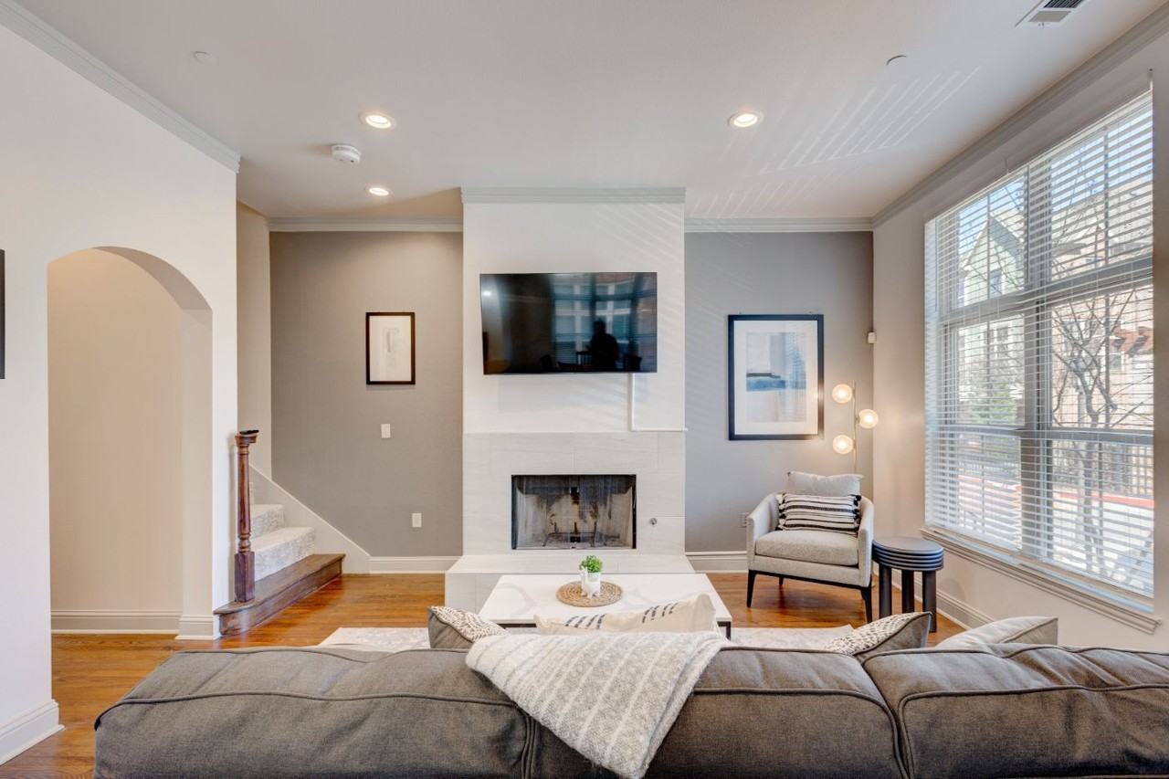 Alto Highland Park - Photo 2 of 50