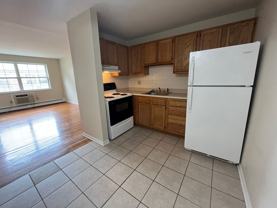 Broadway Court Apartments - Photo 1 of 1