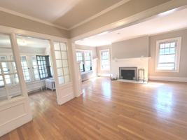 featured image of 2541 N Lake Dr