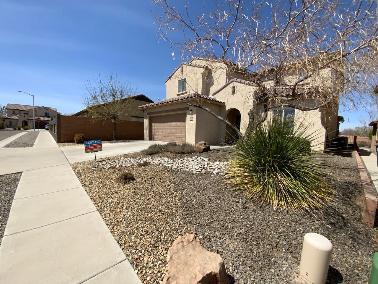 5723 Stone Peak Rd Nw - Photo 3 of 48