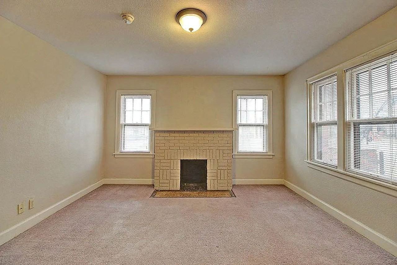 Historic Charm Meets Modern Comfort at Old English Court - Photo 3 of 13