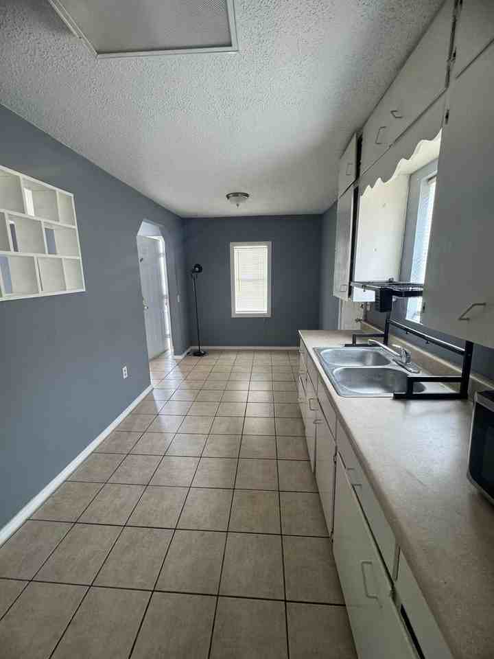 E Stanolind Rd - Photo 2 of 11