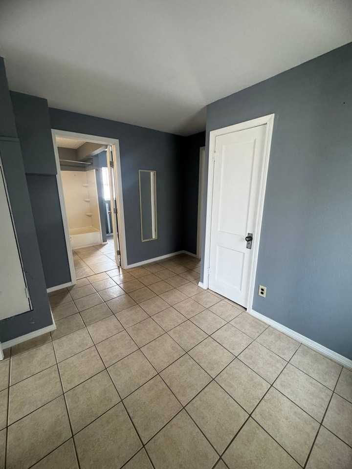 E Stanolind Rd - Photo 6 of 11