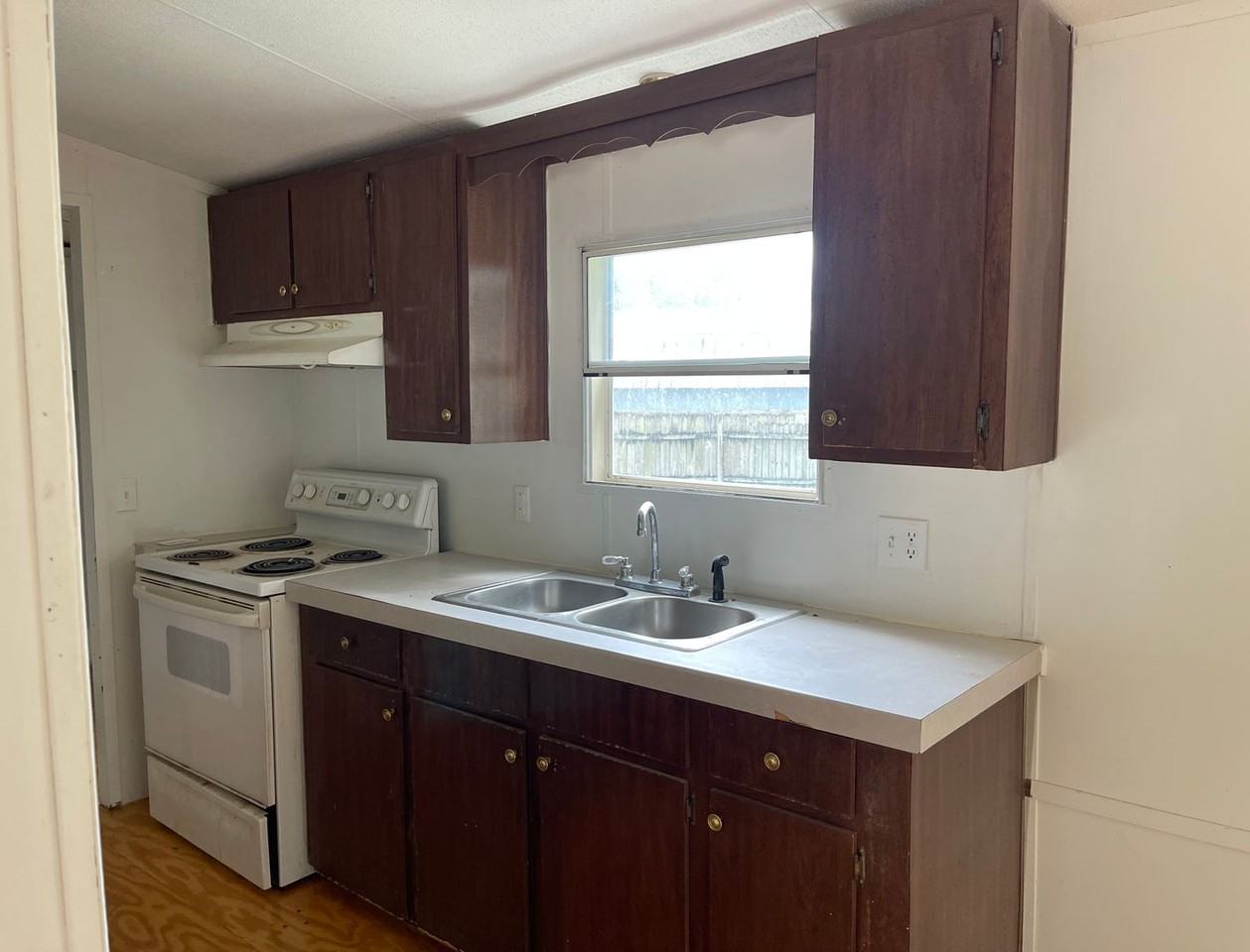 7305 Stable Run Ct - Photo 2 of 5