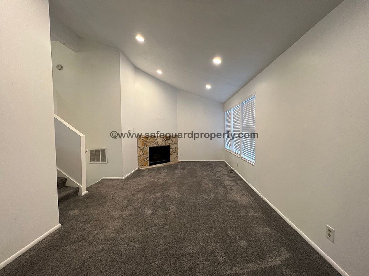 1906 E Jeremy Ct - Photo 6 of 22