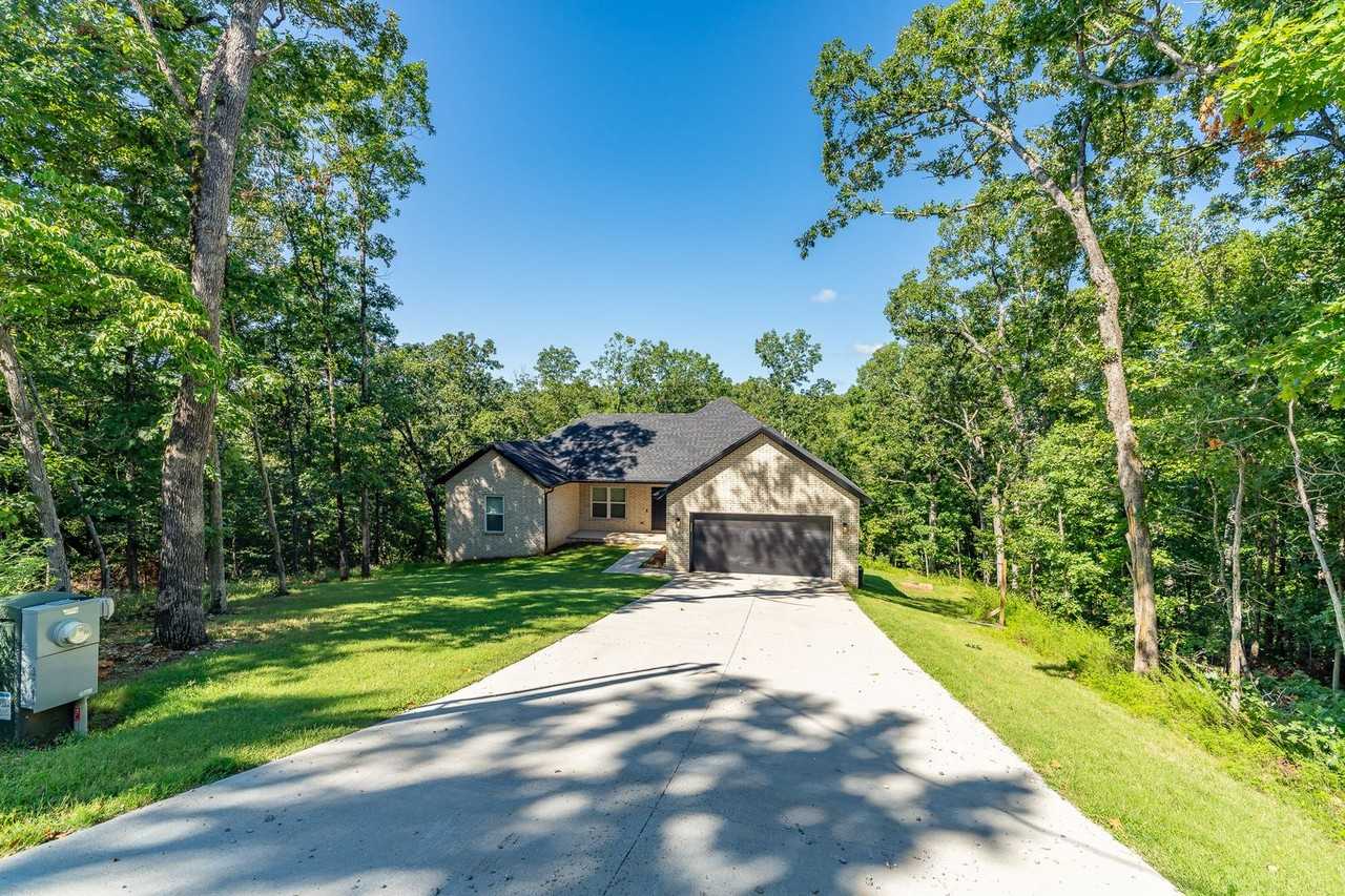 5 Sandy Ln - Photo 2 of 27