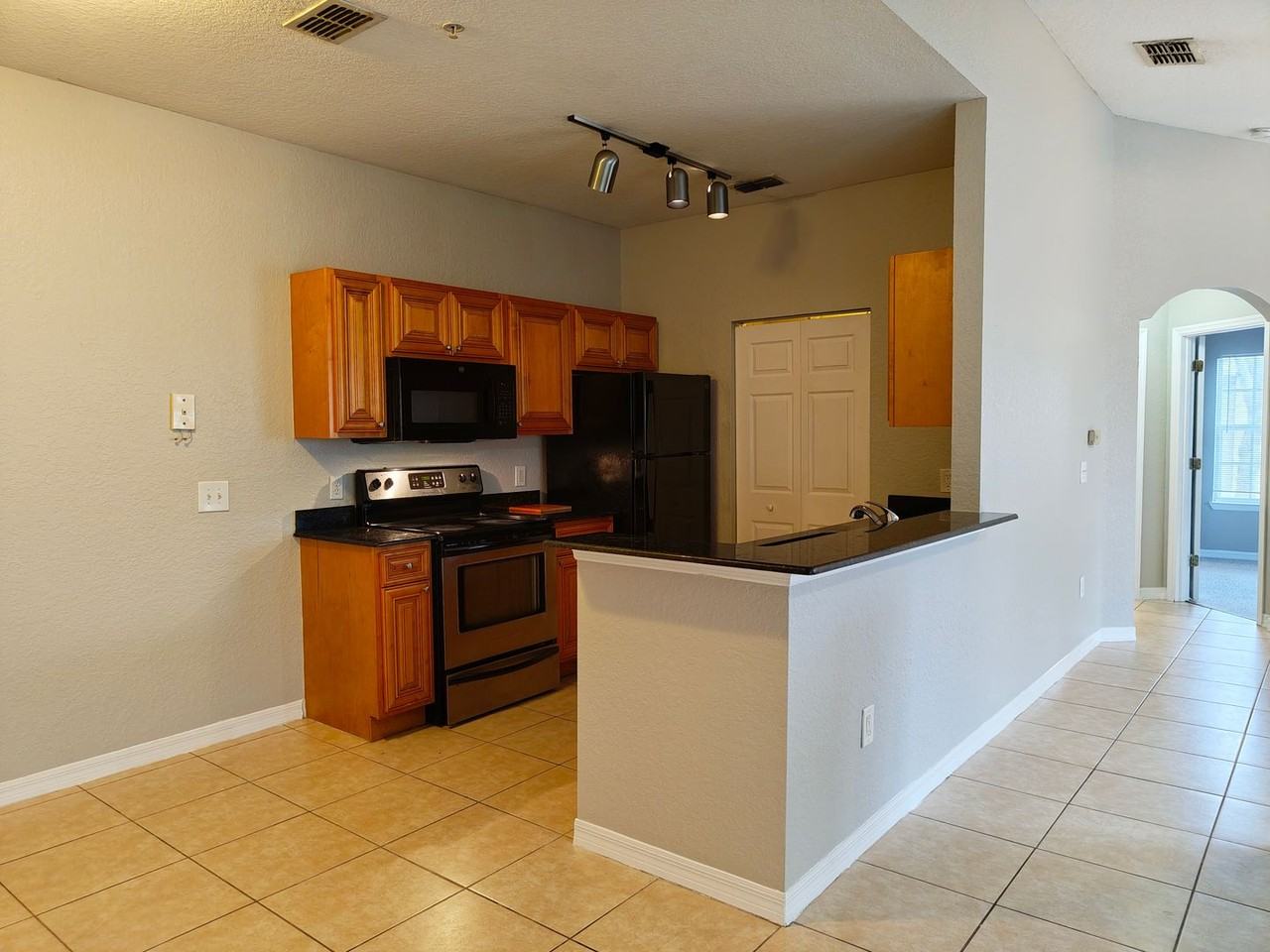 826 Grand Regency Pointe #202 - Photo 7 of 42