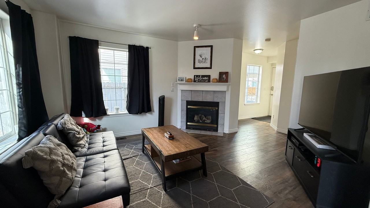 6408 E 10th Ave - Photo 2 of 21