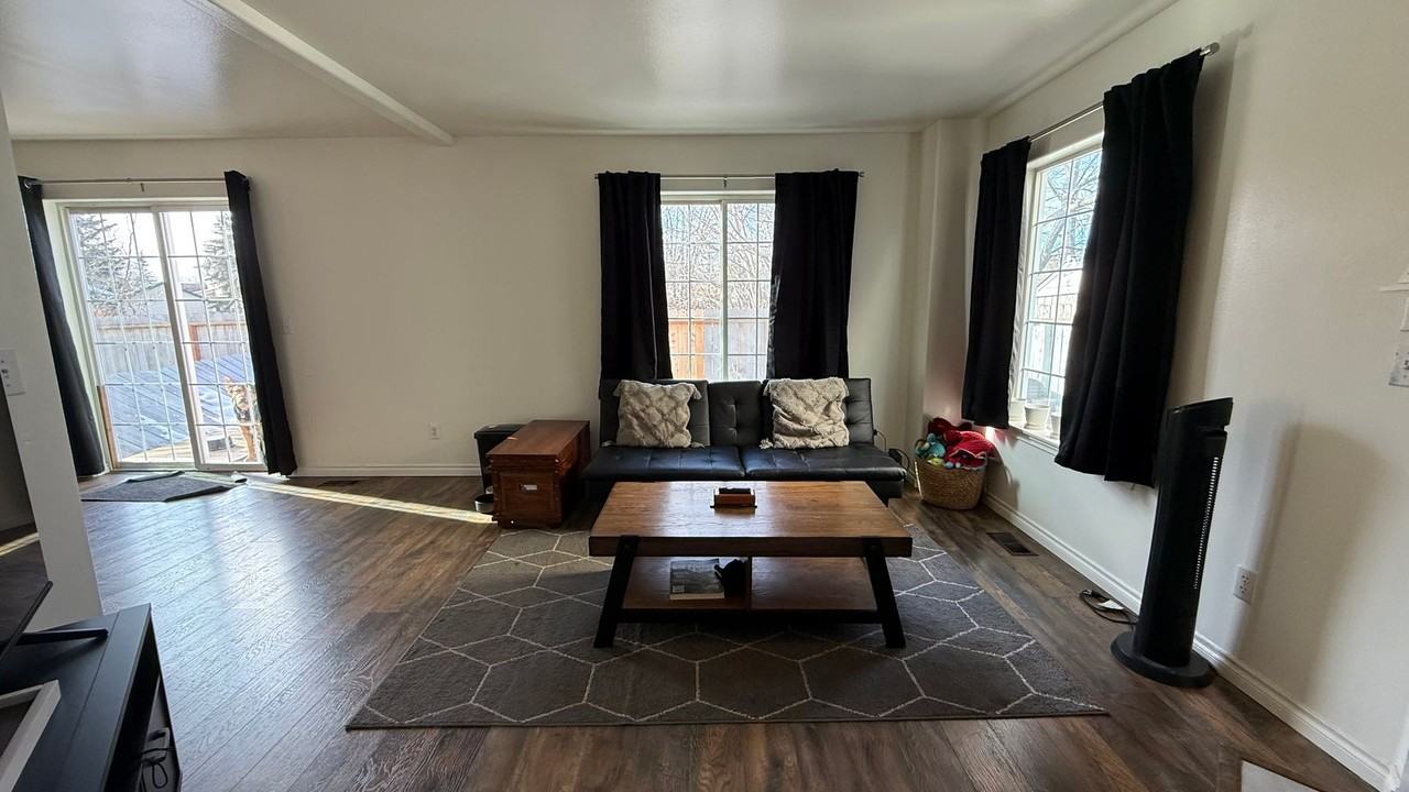 6408 E 10th Ave - Photo 3 of 21