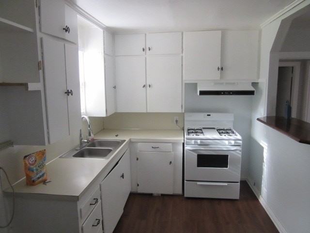 833 S Willis St - Photo 3 of 10