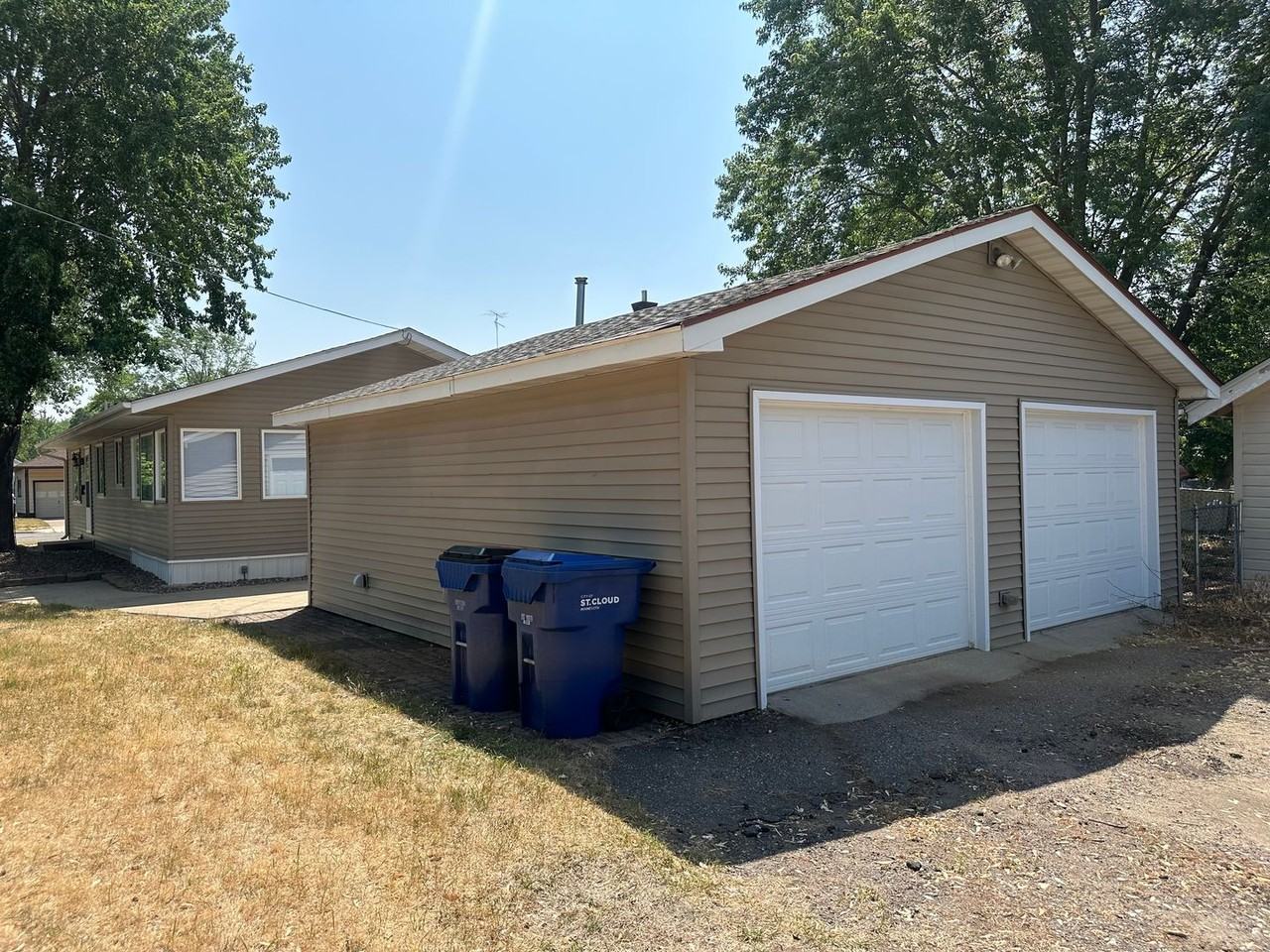 2000 2nd St N - Photo 2 of 15