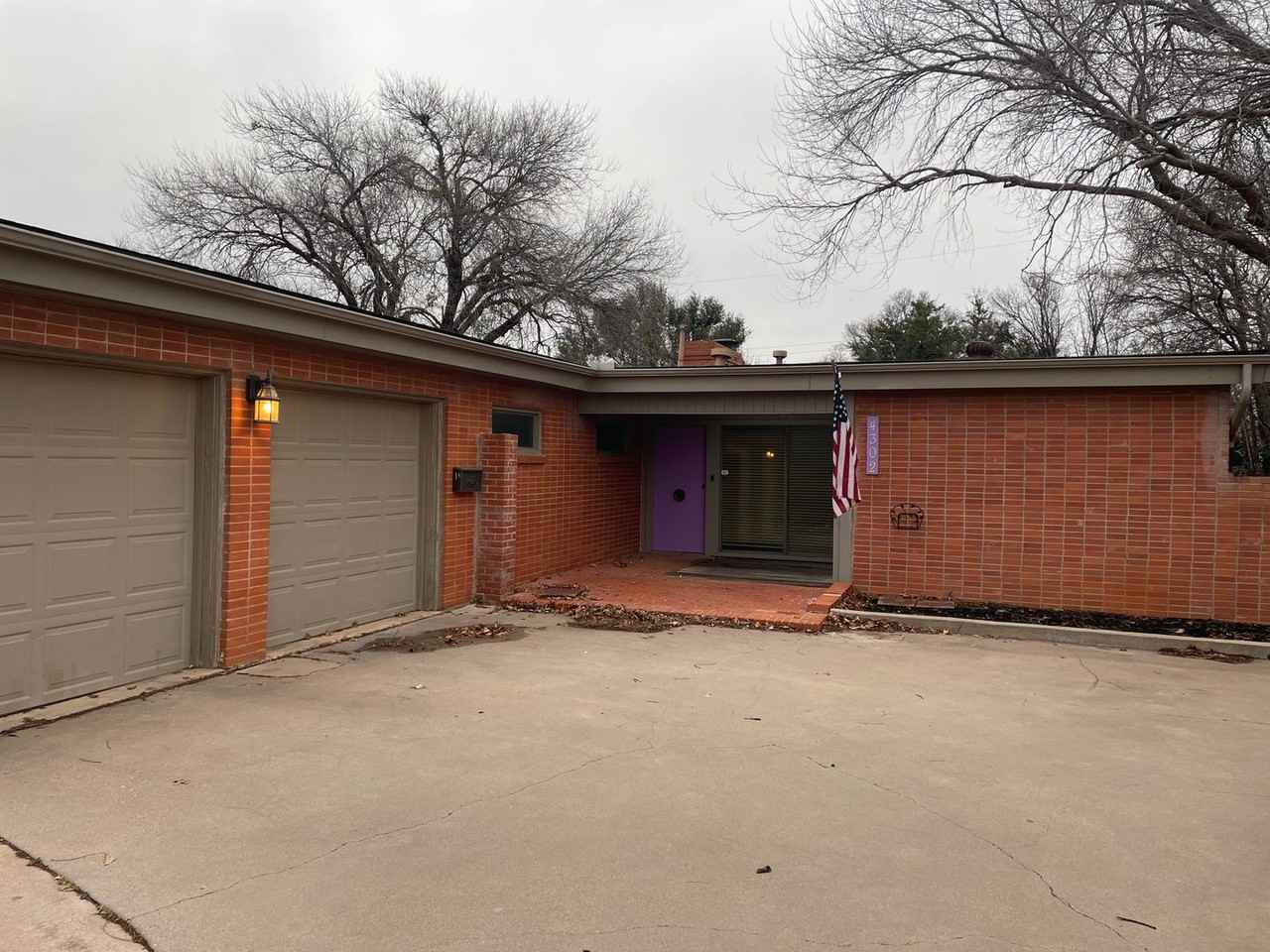 4302 S 7th St - Photo 2 of 26