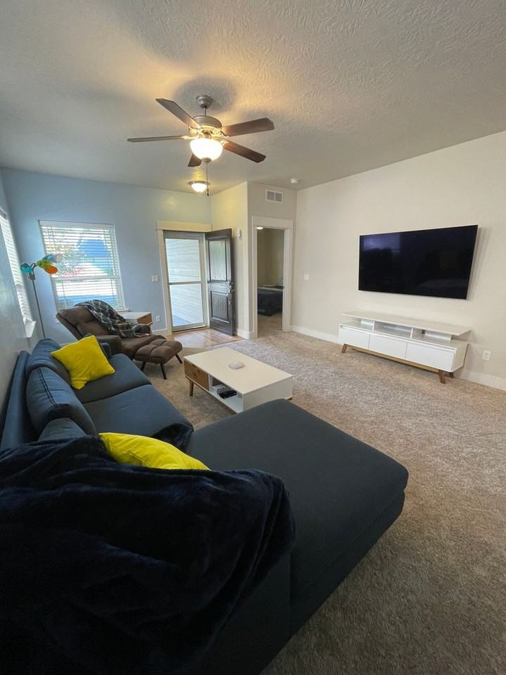 6007 S Kelso Way - Photo 2 of 15