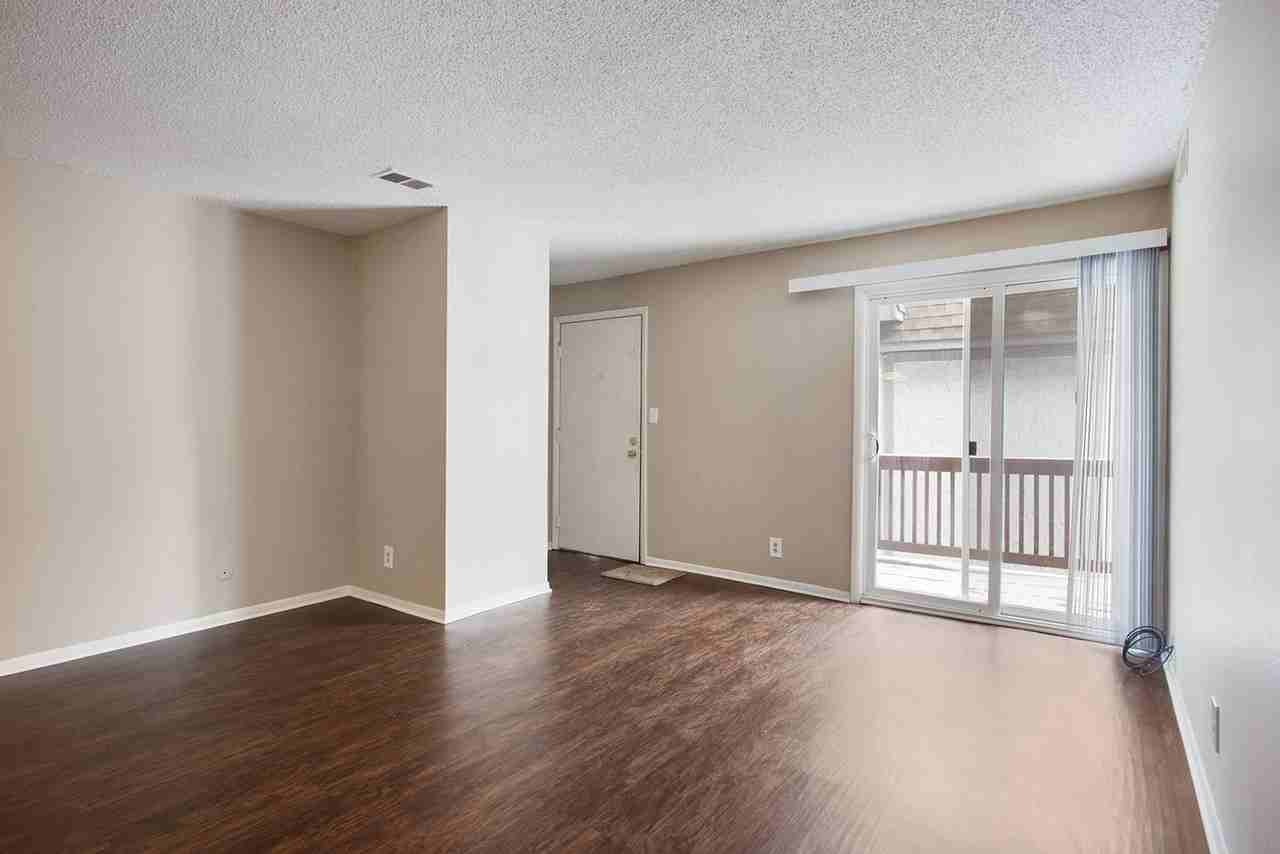 Brentwood Park / Brentwood Park Ventures LLC - Photo 3 of 18