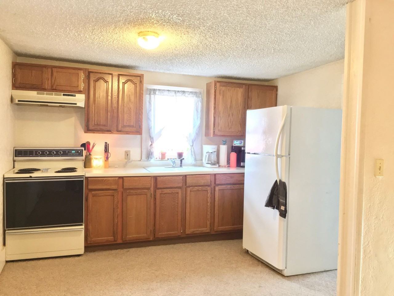 444 1/2 N 5th St - Photo 2 of 8