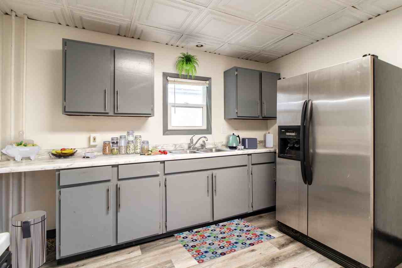 1913 Lamborn Ave #1 - Photo 3 of 19