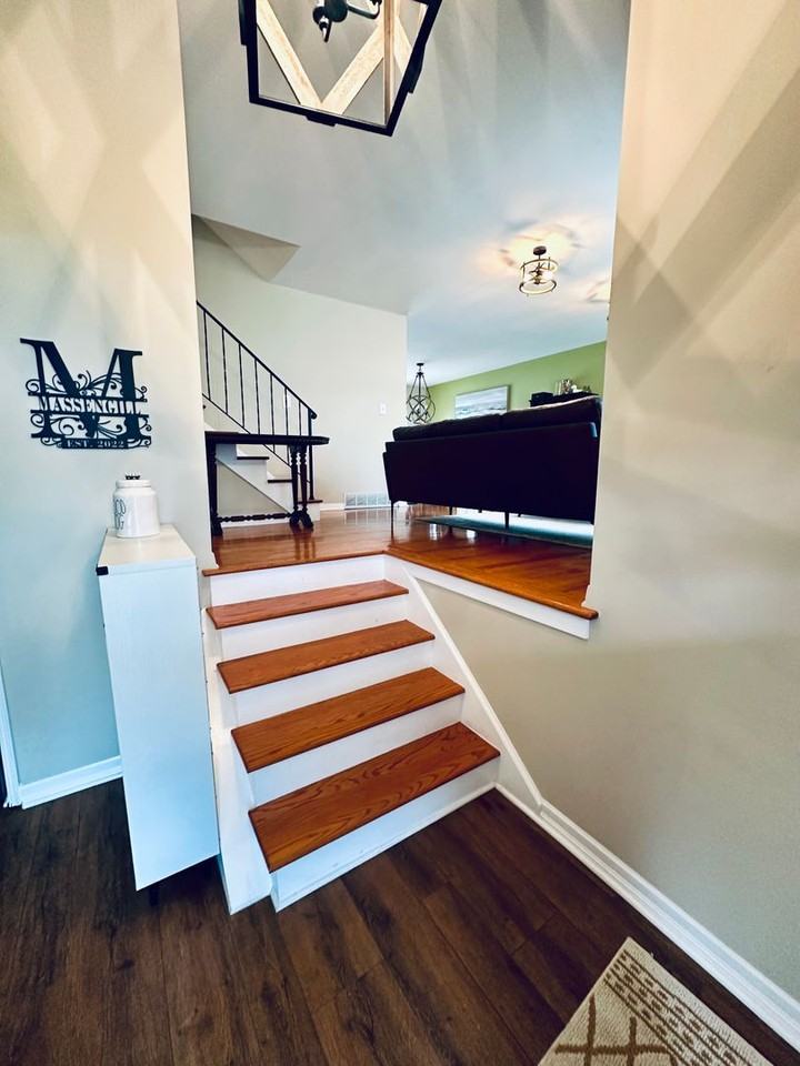 9111 W 90th St - Photo 3 of 26