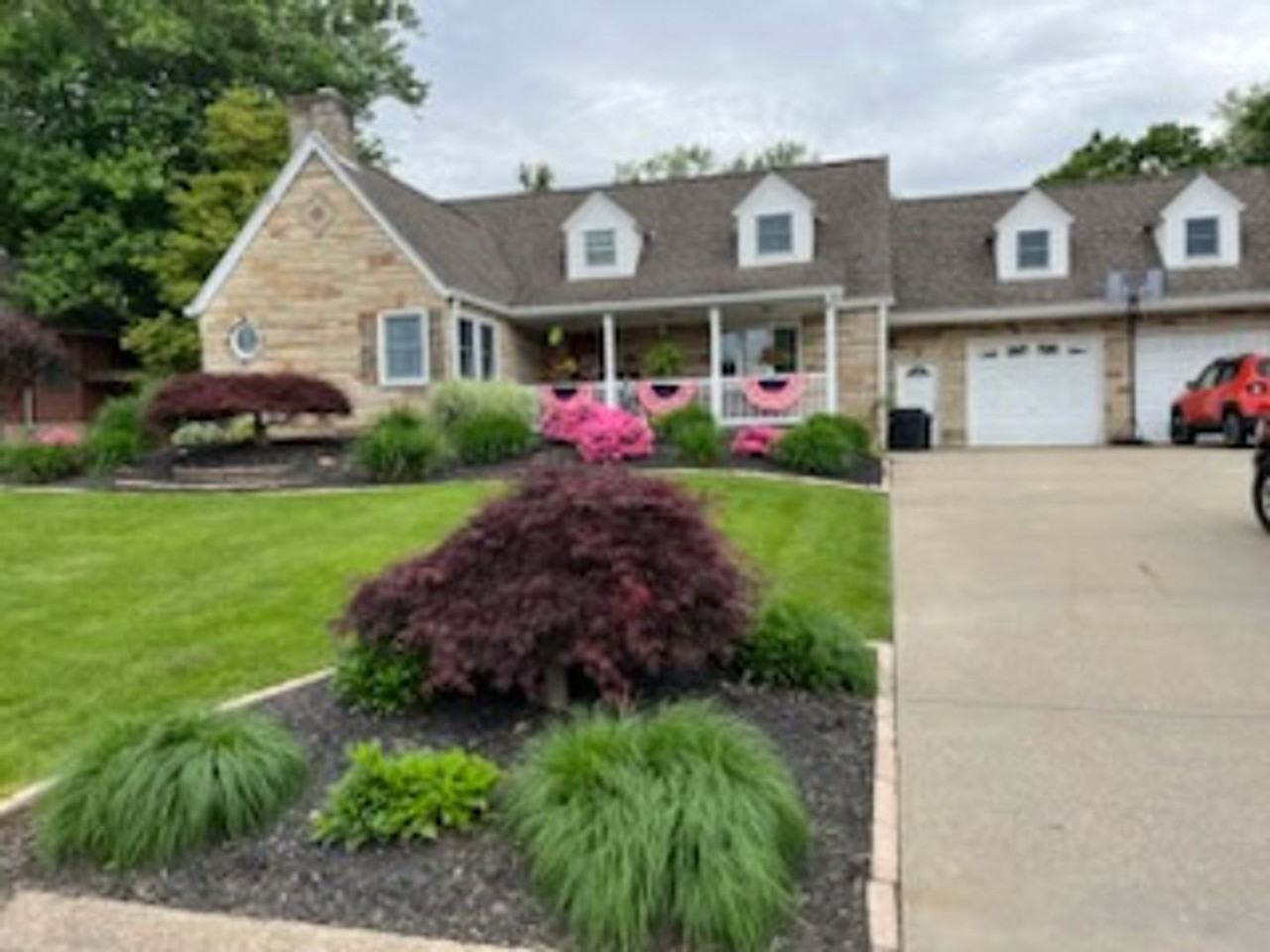 1527 Sherman St - Photo 2 of 13