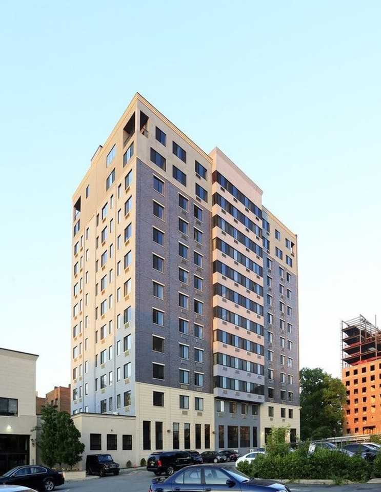 Indigo 141 - Photo 2 of 20