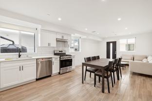 MH 1326 W 35th Pl - Photo 1 of 1