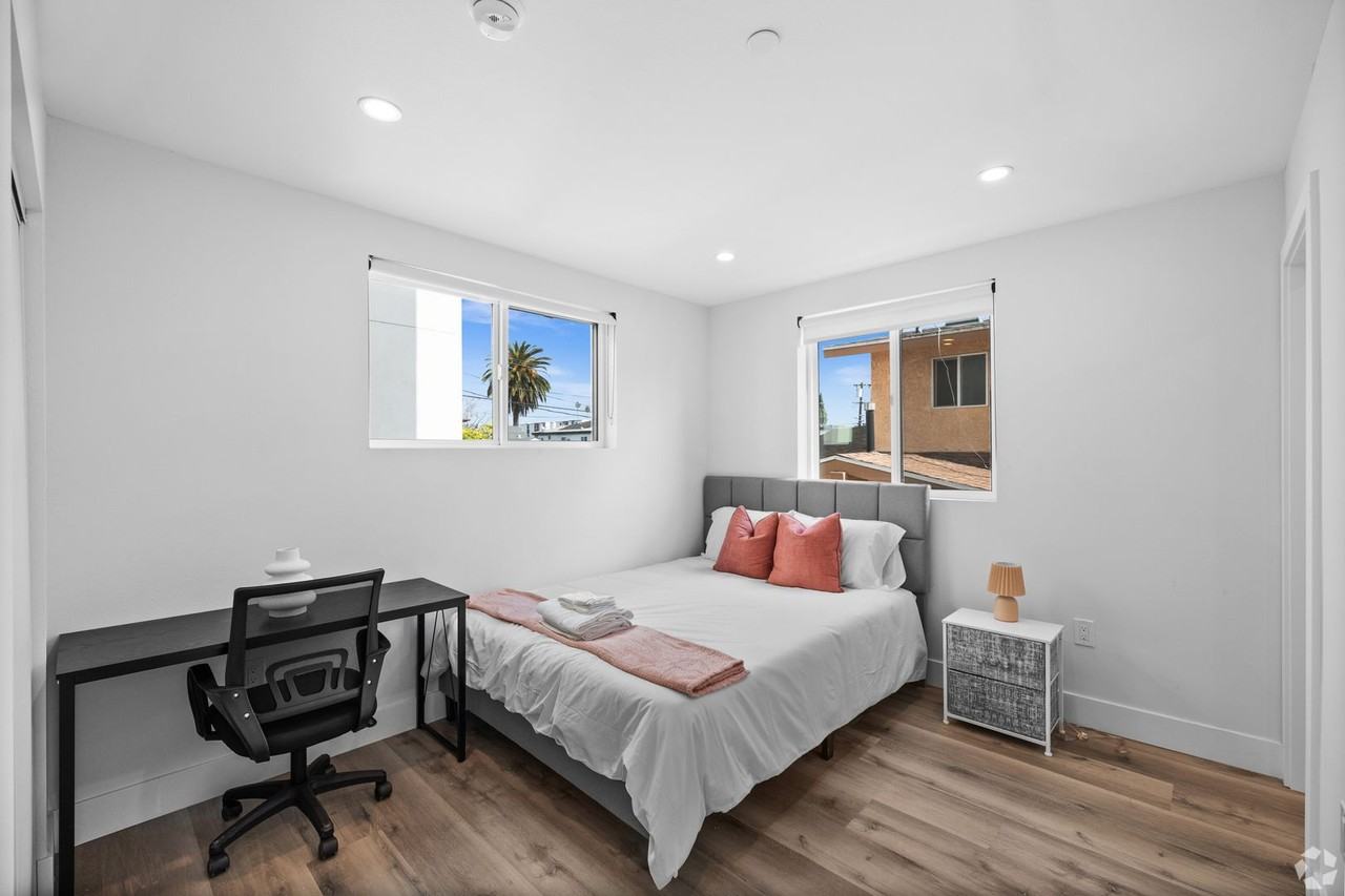 MH 1270 Rolland Curtis - Photo 4 of 5