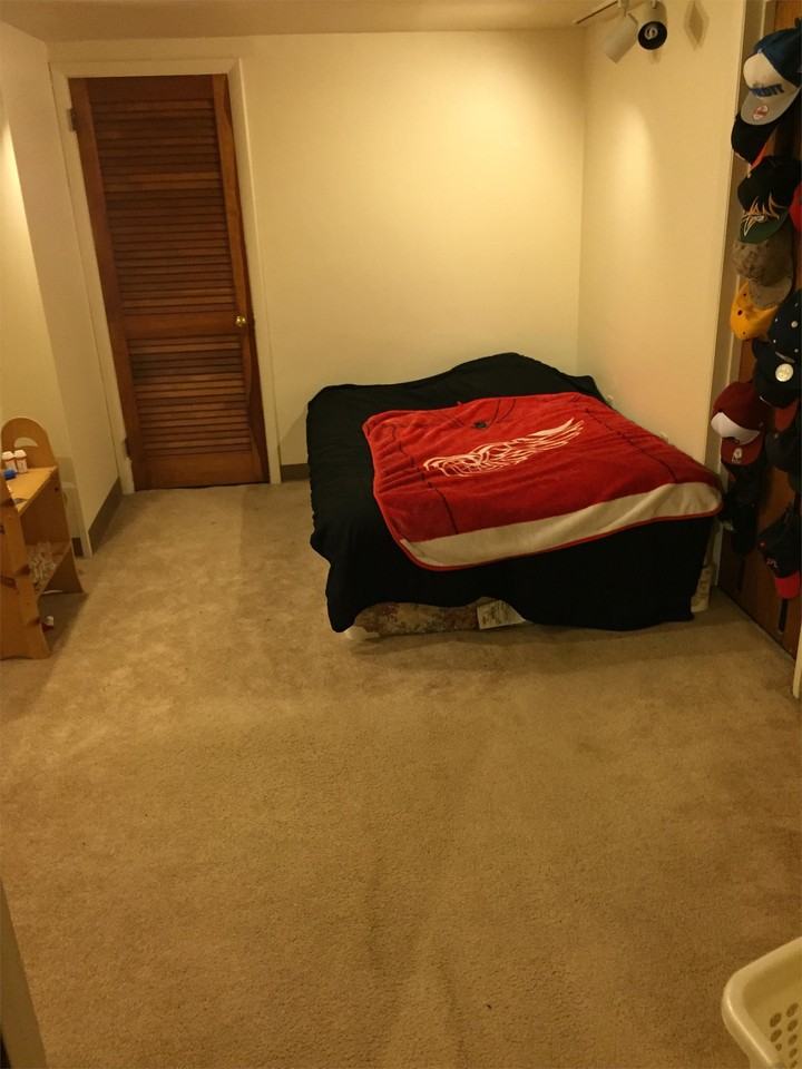 516 Allegheny Street - Photo 3 of 8