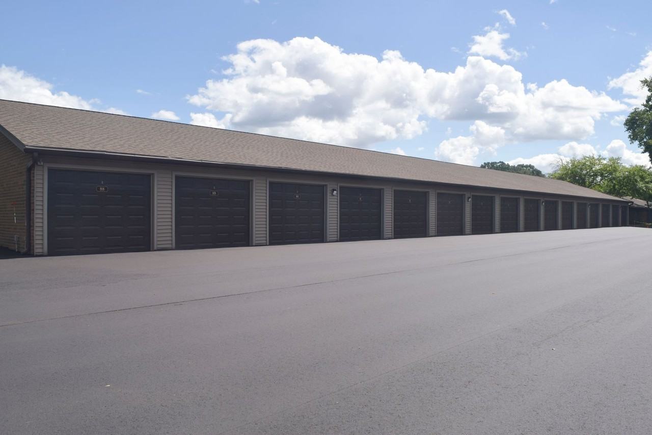 Parc - Photo 6 of 37