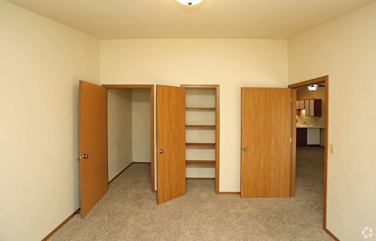 Parc - Photo 7 of 37