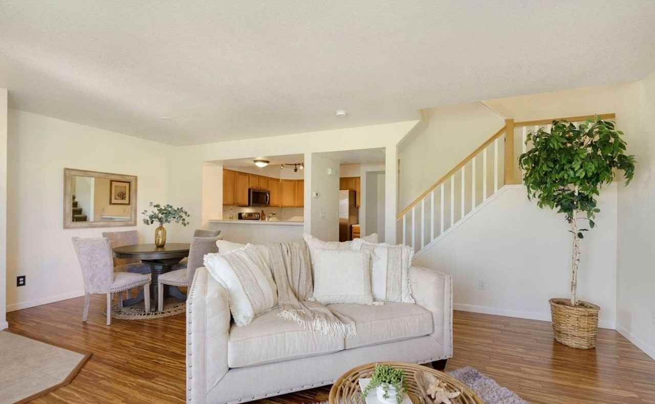 2120 Timber Creek Dr Apt H4 - Photo 2 of 19