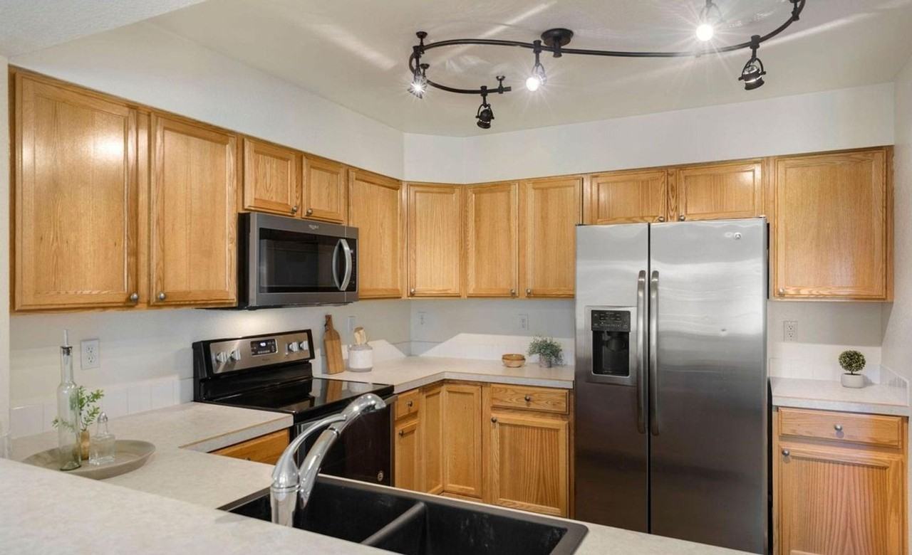 2120 Timber Creek Dr Apt H4 - Photo 4 of 19