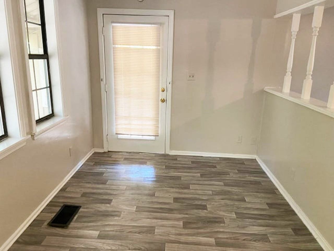 186 N Sunset Ter - Photo 4 of 27