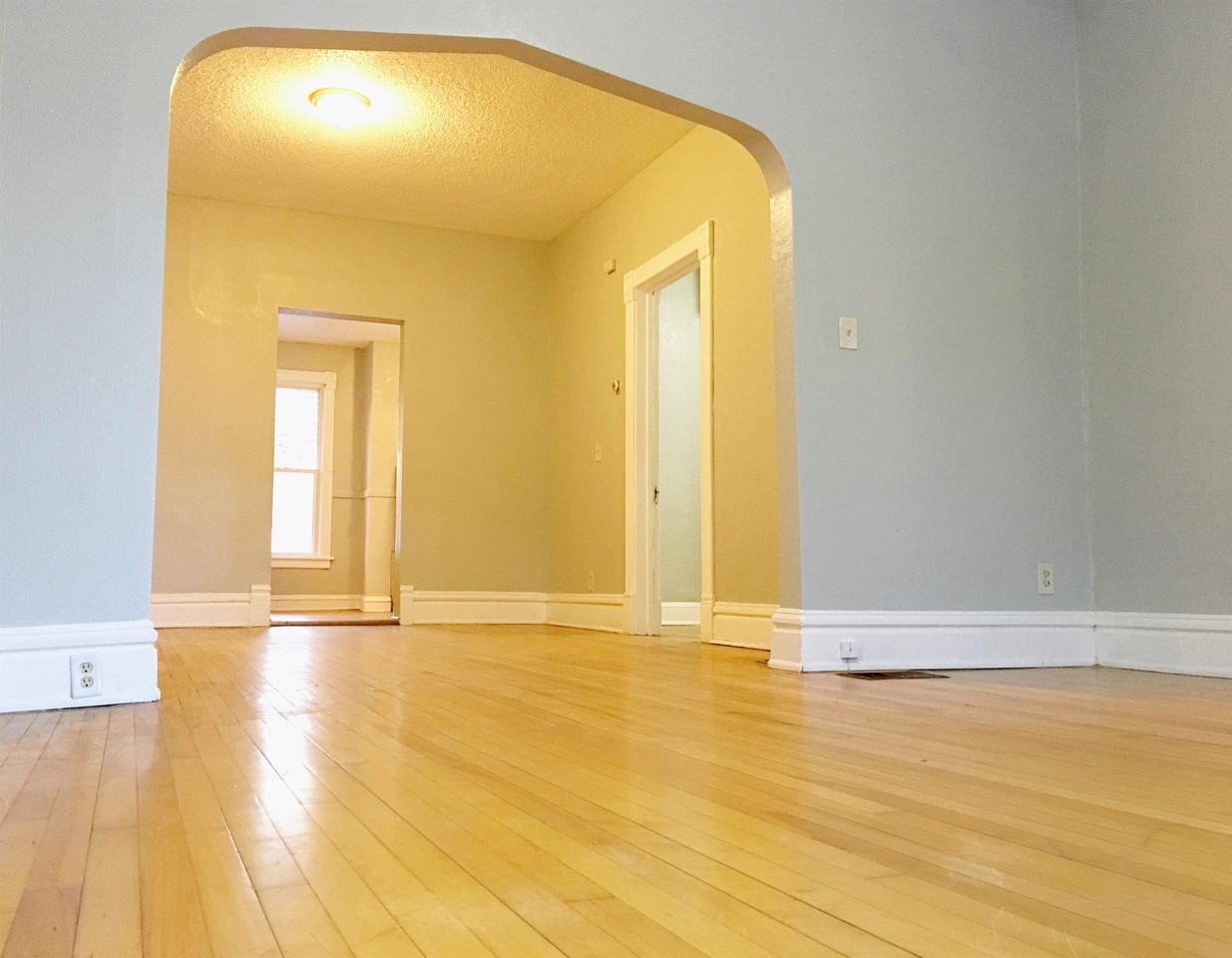 3022 15th Ave S - Photo 2 of 17