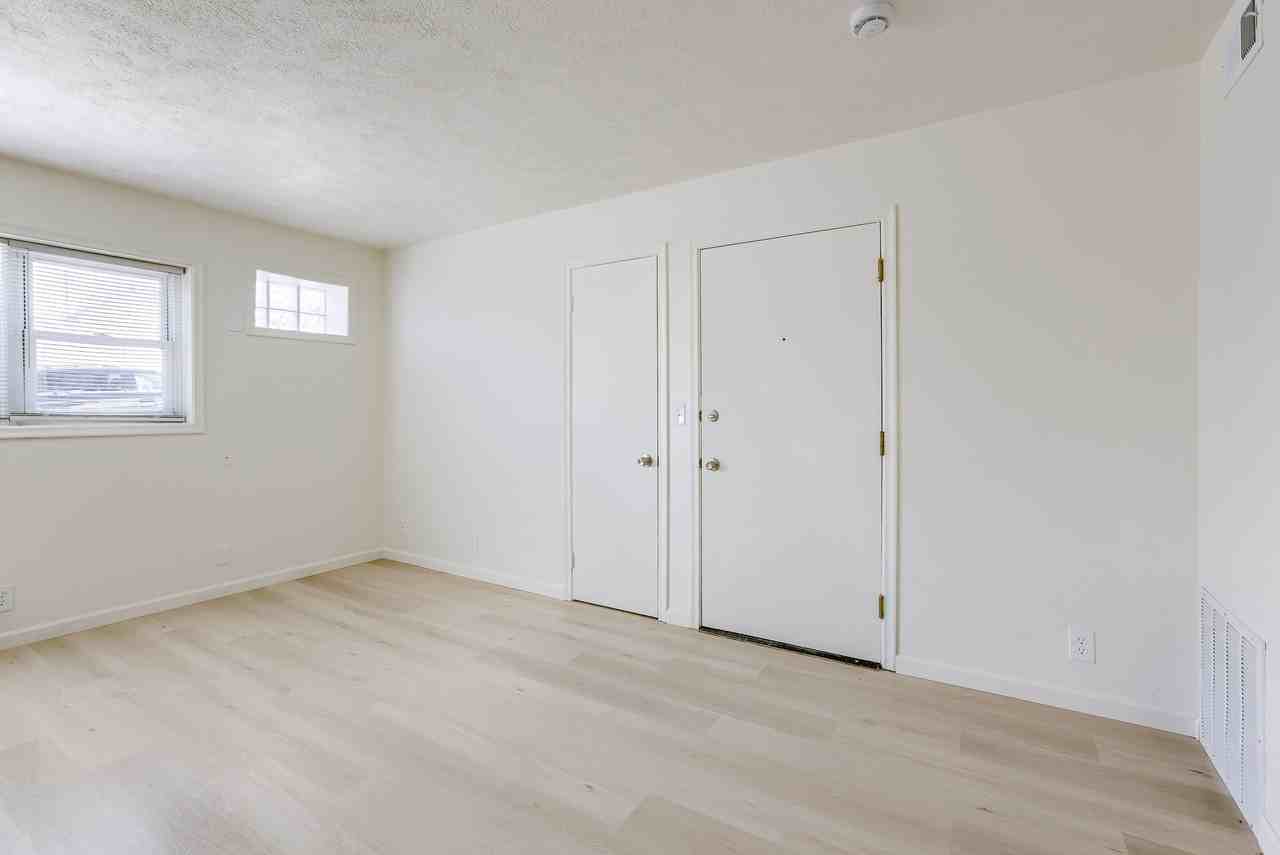 1056 South 29th Street - Photo 5 of 49