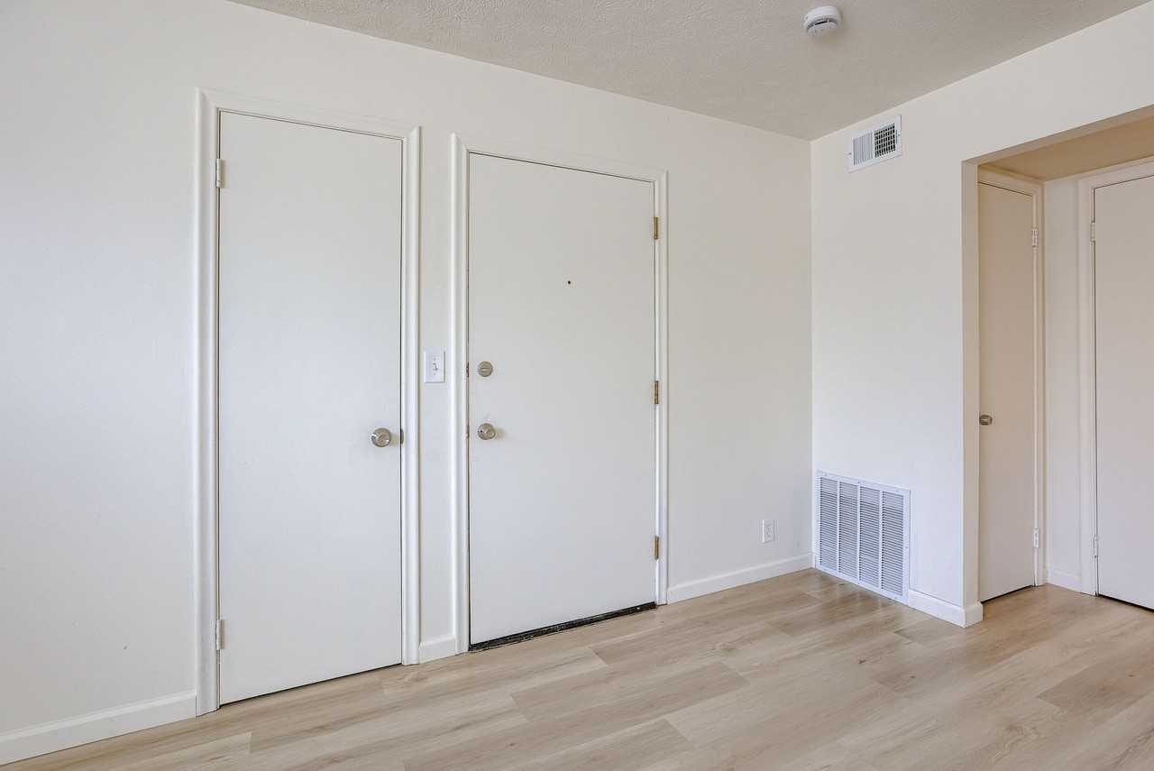 1056 South 29th Street - Photo 6 of 49