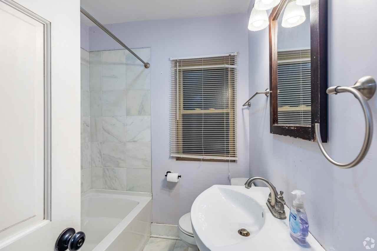 5836 Alderson - Photo 2 of 11