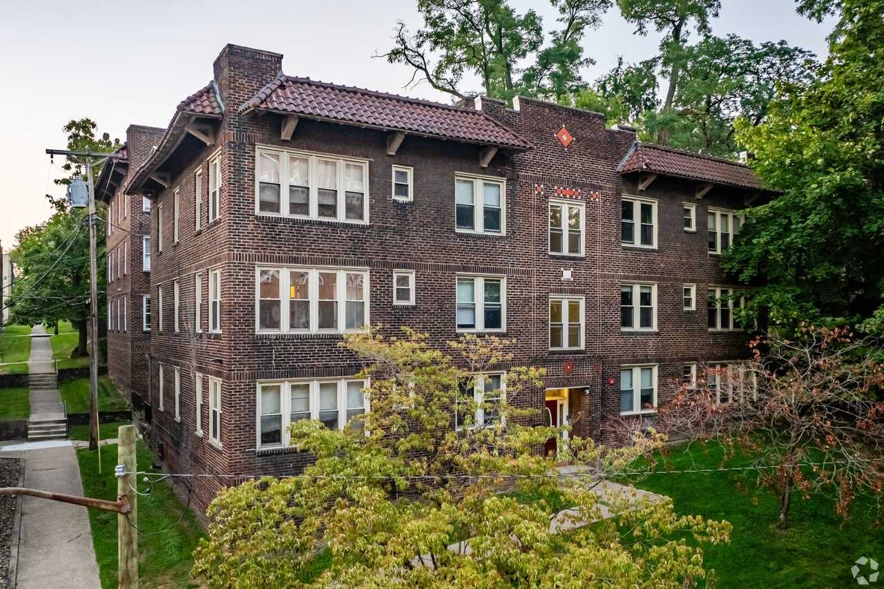 5836 Alderson - Photo 6 of 11