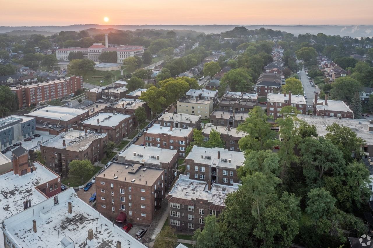 5836 Alderson - Photo 7 of 11