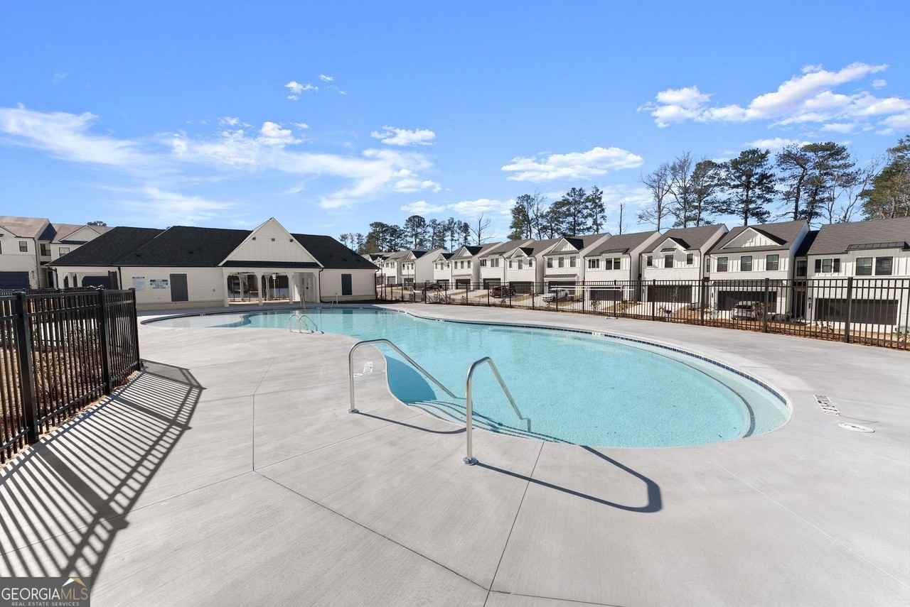 1922 Westwind St - Photo 3 of 40