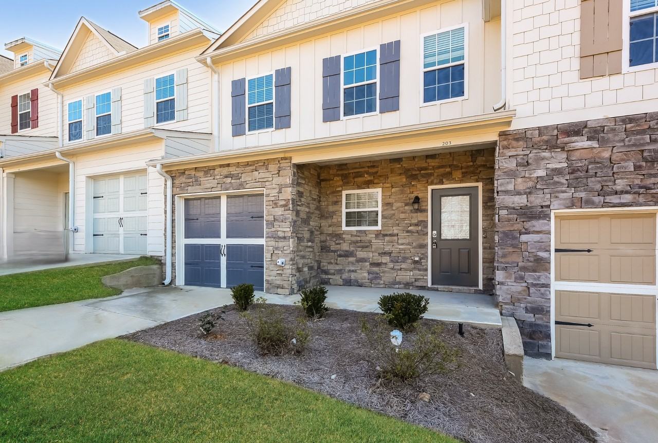 203 Riley Cir - Photo 2 of 47