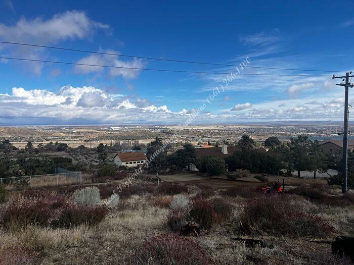 800 W Avenue S14 - Photo 2 of 22