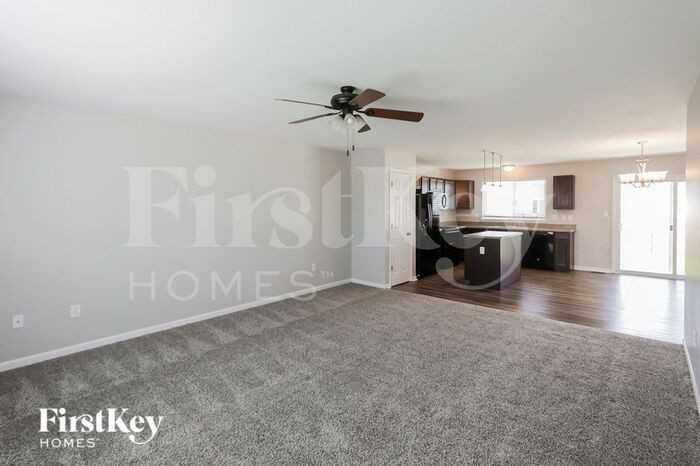 505 Riverdale Park Ct - Photo 2 of 15