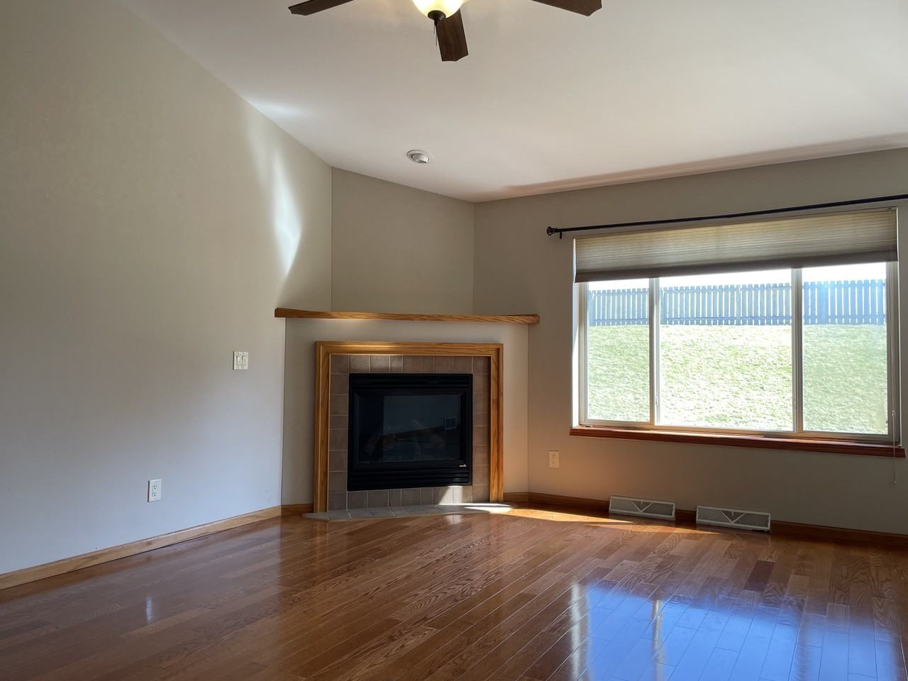 921 Tony Dr #NA - Photo 2 of 36