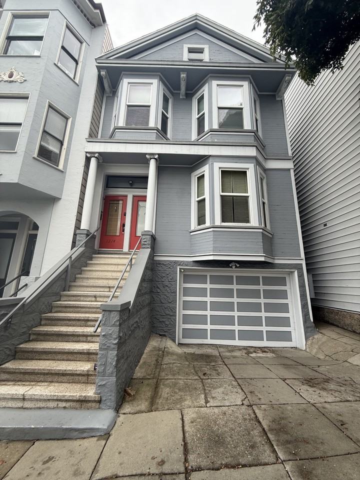 1312 Dolores St #1 - Photo 2 of 17