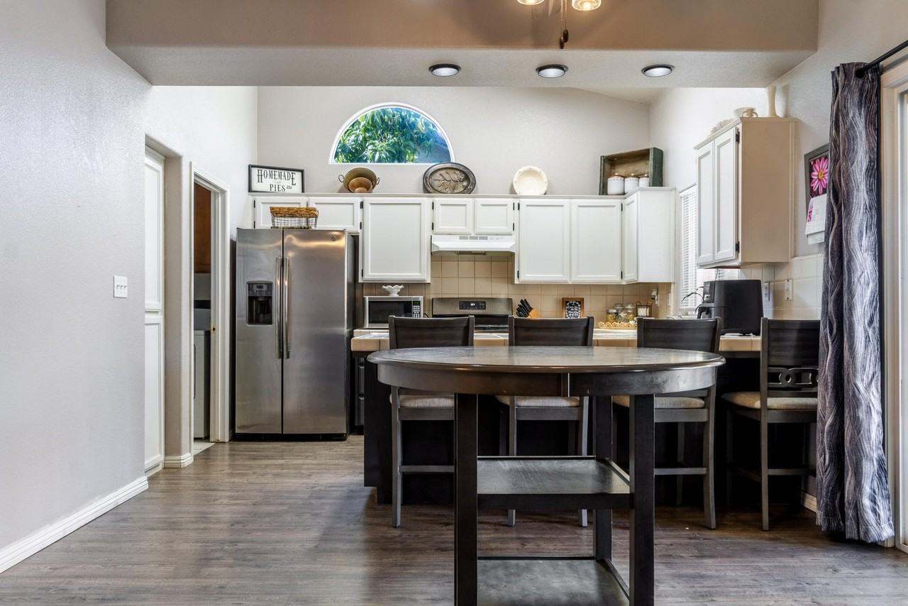 1328 Salisbury St #NA - Photo 3 of 25