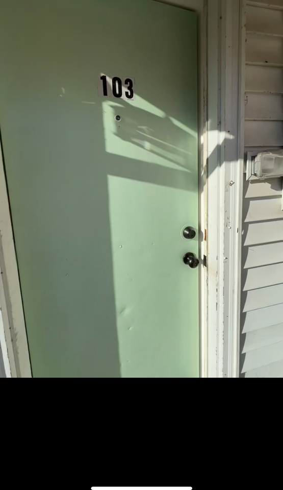 120-122 124th East 1st Avenue #103 - Photo 2 of 10