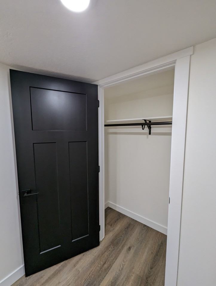 131 N 1225 W - Photo 3 of 12