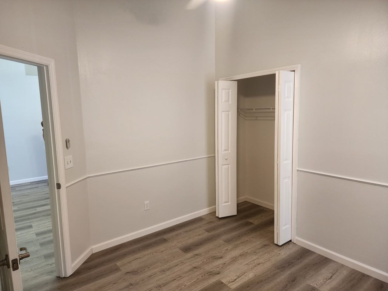 15617 Autumn Glen Ave #NA - Photo 2 of 21