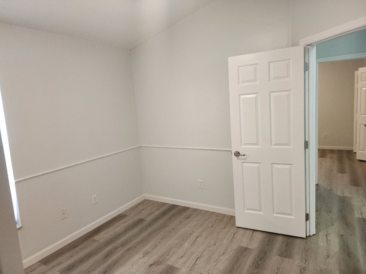 15617 Autumn Glen Ave #NA - Photo 3 of 21